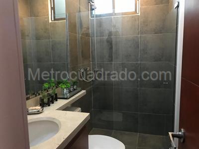 Apartamento de 3 alcobas en venta en Country Alameda, Bogotá, 302 m² · foto 10 de 12