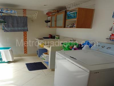 Casa de 3 alcobas en venta en La Floresta Norte, Bogotá, 400 m² · foto 7 de 20