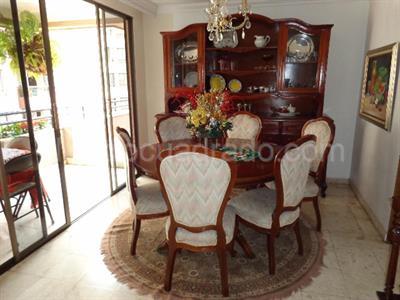 Apartamento de 3 alcobas en venta en Altos De Cabecera, Bucaramanga, 196 m² · foto 2 de 20