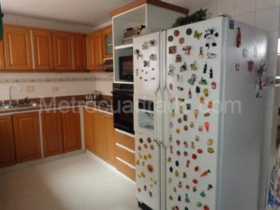 Apartamento de 3 alcobas en venta en Altos De Cabecera, Bucaramanga, 196 m² · foto 4 de 20
