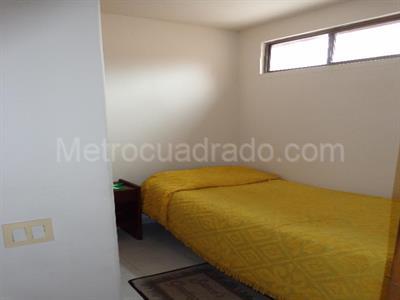 Apartamento de 3 alcobas en venta en Altos De Cabecera, Bucaramanga, 196 m² · foto 6 de 20