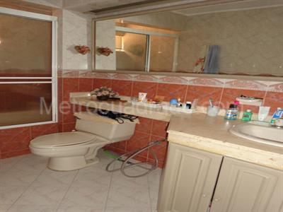 Apartamento de 3 alcobas en venta en Sotomayor, Bucaramanga, 179 m² · foto 18 de 20