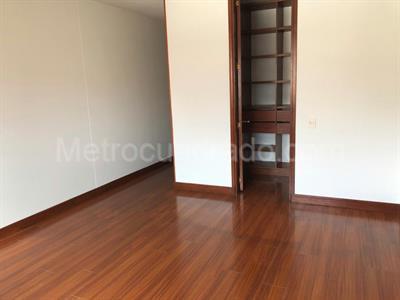 Apartamento en venta en Country Alameda, Bogotá · foto 12 de 19