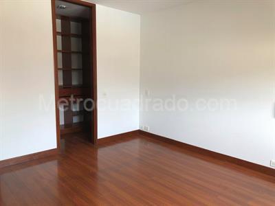 Apartamento en venta en Country Alameda, Bogotá · foto 15 de 19