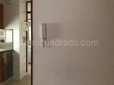 Apartamento en venta en Country Alameda, Bogotá · foto 2 de 19