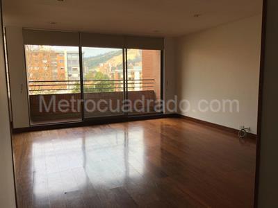 Apartamento en venta en Country Alameda, Bogotá · foto 8 de 19