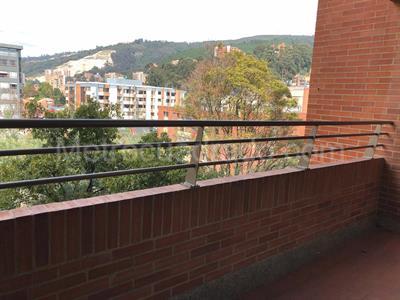 Apartamento en venta en Country Alameda, Bogotá · foto 9 de 19