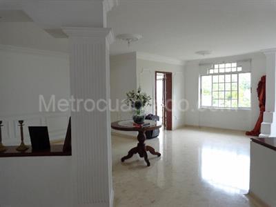 Casa de 4 alcobas en venta en Pan De Azucar, Bucaramanga, 550 m² · foto 12 de 20