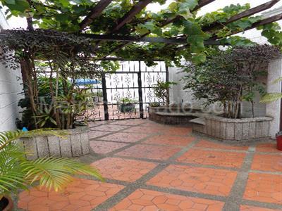 Casa de 4 alcobas en venta en Pan De Azucar, Bucaramanga, 550 m² · foto 2 de 20