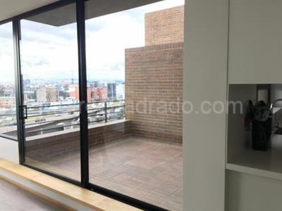 Apartamento de 2 alcobas en venta en Chico Norte Iii, Bogotá, 98 m² · foto 2 de 8