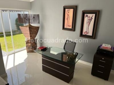 Casa de 4 alcobas en venta en Malibu Reservado, Bogotá, 226 m² · foto 3 de 20