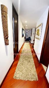 Apartamento de 4 alcobas en venta en Chico Navarra, Bogotá, 151 m² · foto 2 de 13