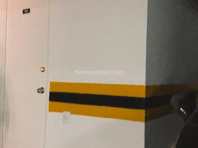 Apartamento en venta en La Carolina, Bogotá · foto 2 de 20