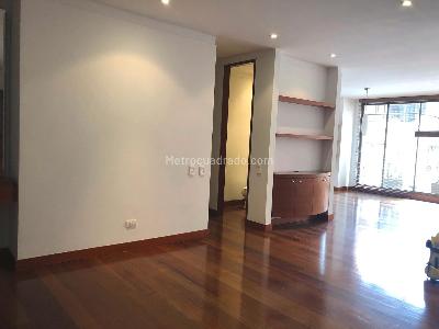Apartamento de 3 alcobas en venta en Chico Reservado, Bogotá, 176 m² · foto 11 de 17
