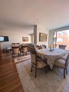 Apartamento de 3 alcobas en venta en Chico Navarra, Bogotá, 180 m² · foto 5 de 6