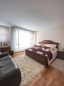 Apartamento de 3 alcobas en venta en Chico Navarra, Bogotá, 180 m² · foto 6 de 6
