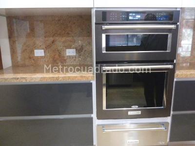 Apartamento de 3 alcobas en venta en Bosque Medina, Bogotá, 239 m² · foto 12 de 15
