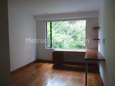 Apartamento de 3 alcobas en venta en Bosque Medina, Bogotá, 239 m² · foto 14 de 15