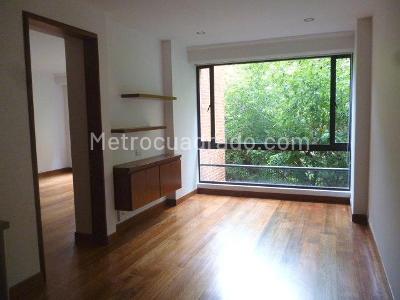 Apartamento de 3 alcobas en venta en Bosque Medina, Bogotá, 239 m² · foto 4 de 15