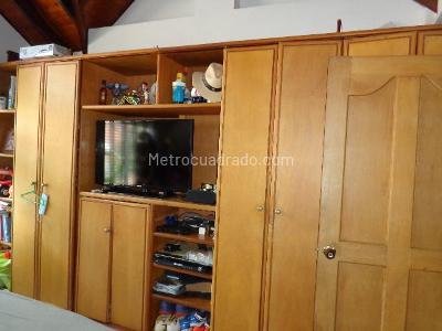 Casa de 4 alcobas en venta en Cañaveral, Floridablanca, 202 m² · foto 13 de 20