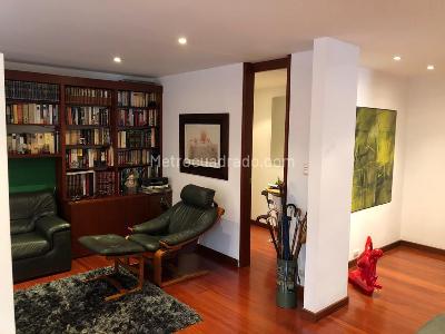 Apartamento de 3 alcobas en venta en El Retiro, Bogotá, 190 m² · foto 13 de 20