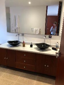 Apartamento de 3 alcobas en venta en El Retiro, Bogotá, 190 m² · foto 3 de 20