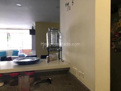 Apartamento de 3 alcobas en venta en Alameda Del Country, Bogotá, 114 m² · foto 2 de 9