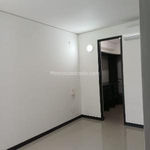 Apartamento de 3 alcobas en venta en Ciudad Jardin, Cali, 131 m² · foto 9 de 18