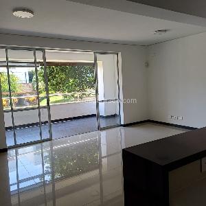 Apartamento de 3 alcobas en venta en Ciudad Jardin, Cali, 131 m² · foto 3 de 18