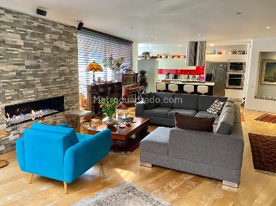 Apartamento de 3 alcobas en venta en Los Rosales, Bogotá, 210 m² · foto 4 de 17