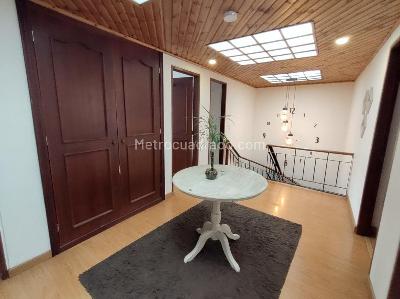 Casa de 4 alcobas en venta en Normandia Occidental, Bogotá, 353 m² · foto 10 de 20