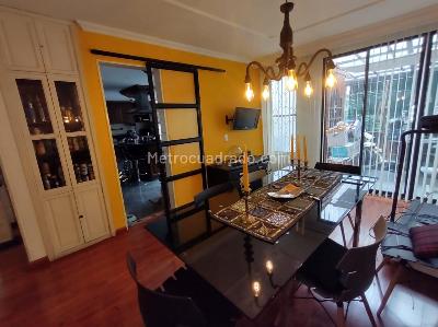 Casa de 4 alcobas en venta en Normandia Occidental, Bogotá, 353 m² · foto 2 de 20