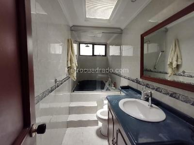 Casa de 4 alcobas en venta en Normandia Occidental, Bogotá, 353 m² · foto 8 de 20
