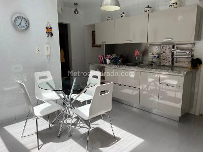 Casa de 3 alcobas en venta en Belmira Country, Bogotá, 220 m² · foto 11 de 20