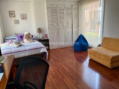 Casa de 3 alcobas en venta en Belmira Country, Bogotá, 220 m² · foto 13 de 20