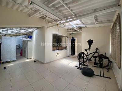 Casa de 4 alcobas en venta en Santa Helena, Bogotá, 182 m² · foto 17 de 18
