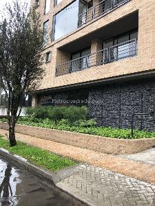 Apartamento de 3 alcobas en venta en Rincon Santa Paula, Bogotá, 199 m² · foto 17 de 18