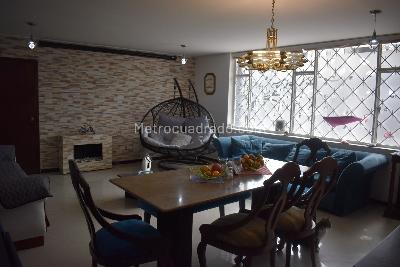 Casa de 3 alcobas en venta en Salitre Greco, Bogotá, 250 m² · foto 4 de 16