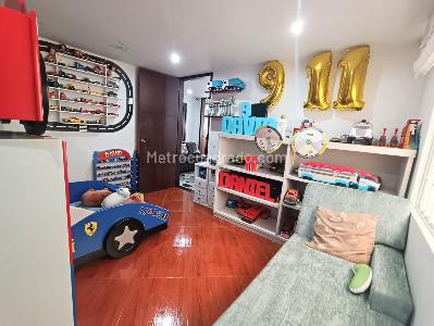 Casa de 3 alcobas en venta en Salitre Greco, Bogotá, 250 m² · foto 11 de 16