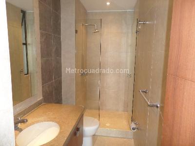 Apartamento de 3 alcobas en venta en Ciudad Salitre Sur Oriental, Bogotá, 130 m² · foto 15 de 20