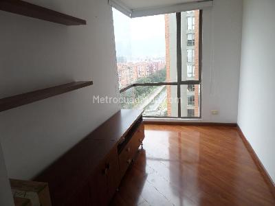 Apartamento de 3 alcobas en venta en Ciudad Salitre Sur Oriental, Bogotá, 130 m² · foto 9 de 20