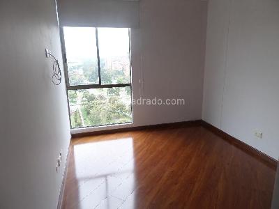 Apartamento de 3 alcobas en venta en Ciudad Salitre Sur Oriental, Bogotá, 130 m² · foto 13 de 20