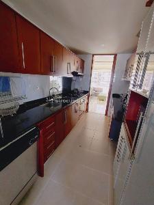 Apartamento de 3 alcobas en venta en Cabecera, Bucaramanga, 212 m² · foto 17 de 20
