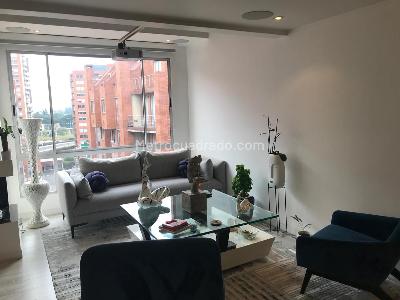 Apartamento de 3 alcobas en venta en Gratamira Campestre, Bogotá, 180 m² · foto 2 de 17