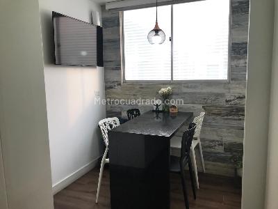 Apartamento de 3 alcobas en venta en Gratamira Campestre, Bogotá, 180 m² · foto 5 de 17