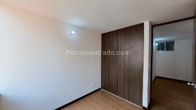 Apartamento en venta en Castilla Kennedy, Bogotá · foto 6 de 11