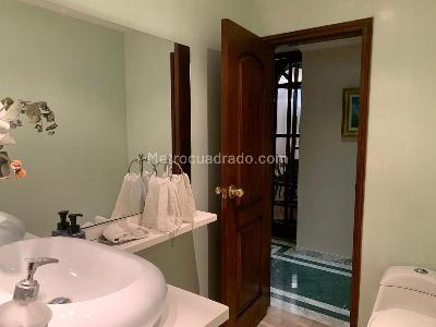 Apartamento en venta en Los Rosales Reservado, Bogotá · foto 11 de 20