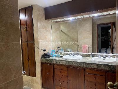 Apartamento en venta en Los Rosales Reservado, Bogotá · foto 16 de 20