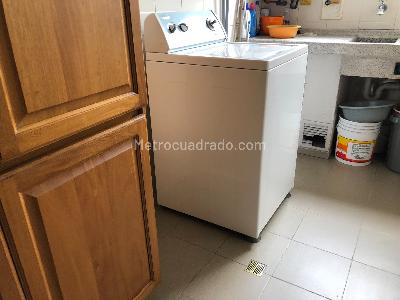 Apartamento de 3 alcobas en venta en Poblado Los Balsos, Medellín, 204 m² · foto 10 de 20