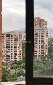 Apartamento de 3 alcobas en venta en Poblado Los Balsos, Medellín, 204 m² · foto 17 de 20